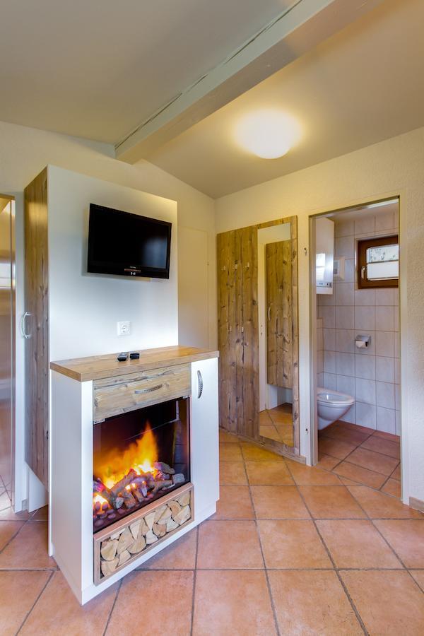 Camping Chalets Brunner Am See Villa Döbriach Habitación foto